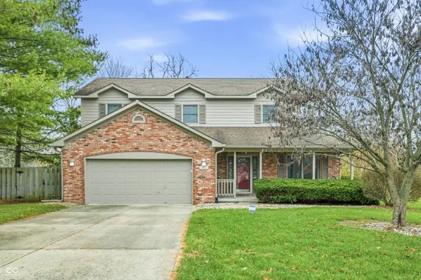 404 Tara Circle, Greenwood, IN 46142