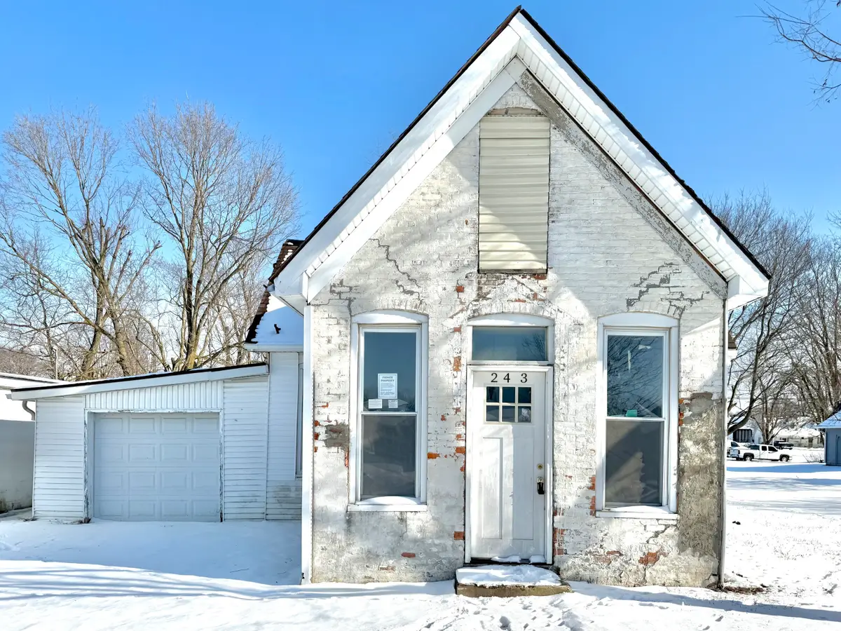 263 S Carthage Road, Charlottesville, IN 46117 - Image #1