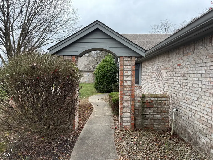 2407 Caramore Circle, Anderson, IN 46011 - Image #3