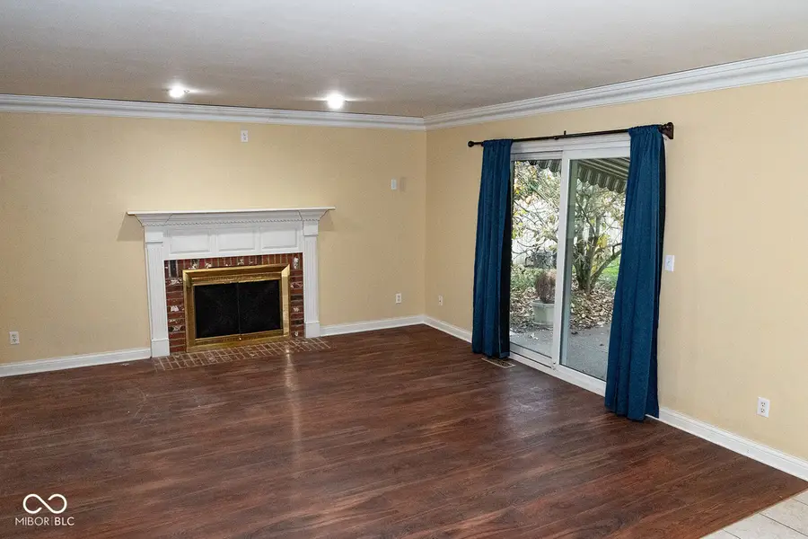 4433 Foxmoor Drive, Newburgh, IN 47630 - #2