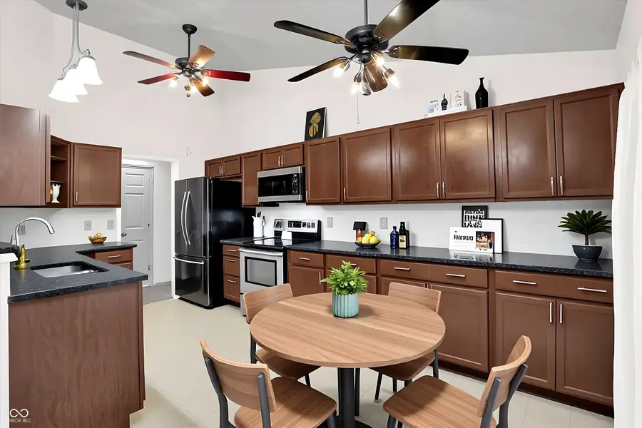 8841 Mallard Green Drive, Indianapolis, IN 46234 - Image #2