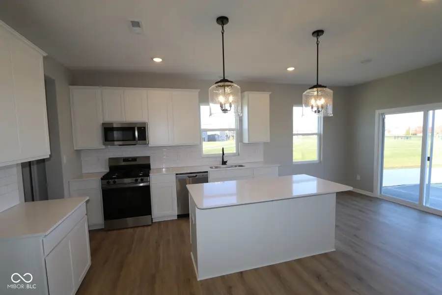 5041 Rolling Meadow Boulevard, Indianapolis, IN 46237 - Image #3