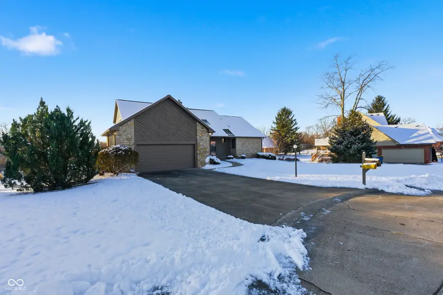 9011 Condit Lane, Indianapolis, IN 46256 - Image #3