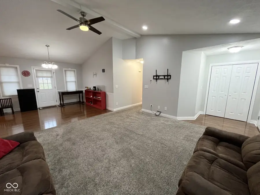 246 Springhill Rd, Seymour, IN 47274 - Image #3