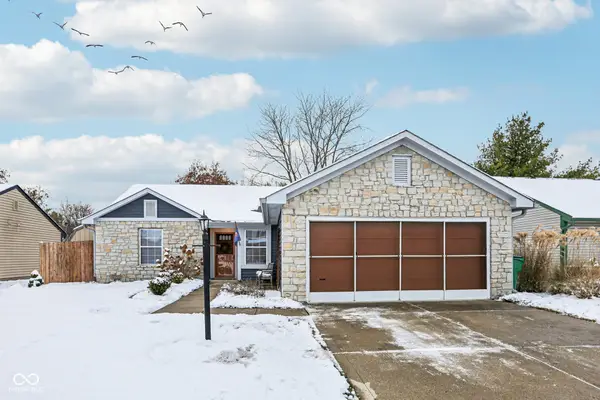 18426 Harvest Meadows Drive E, Westfield, IN 46074