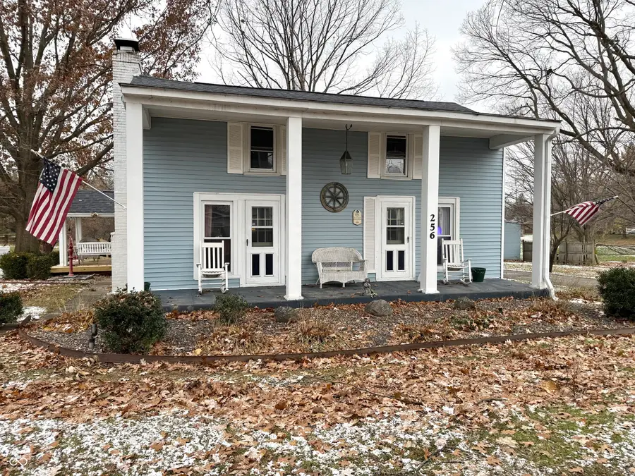 256 Howard Road, Greenwood, IN 46142 - Image #2