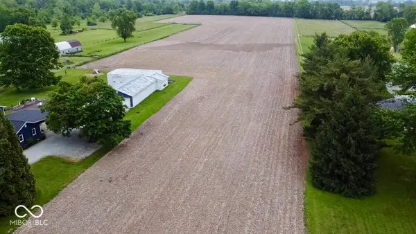 8202 S 300 E, Markleville, IN 46056