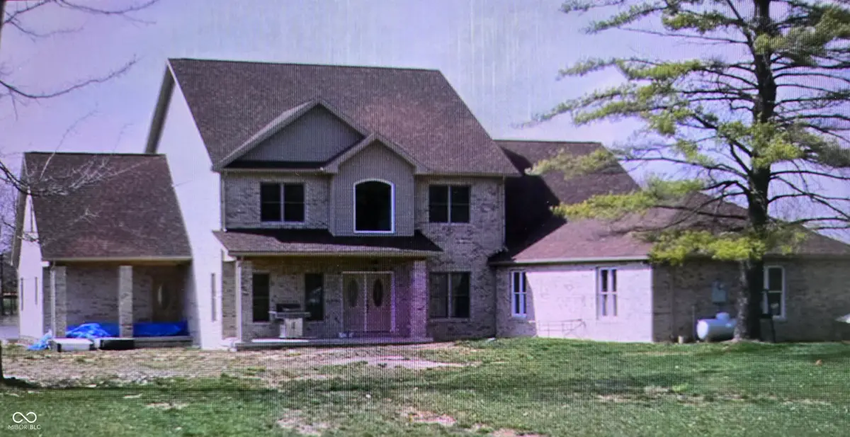 4145 E Private Road 450 S, North Vernon, IN 47265 - Image #1