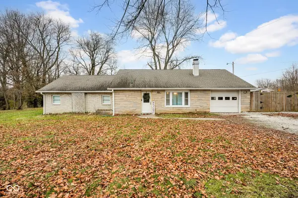 3427 N East Street, Columbus, IN 47203