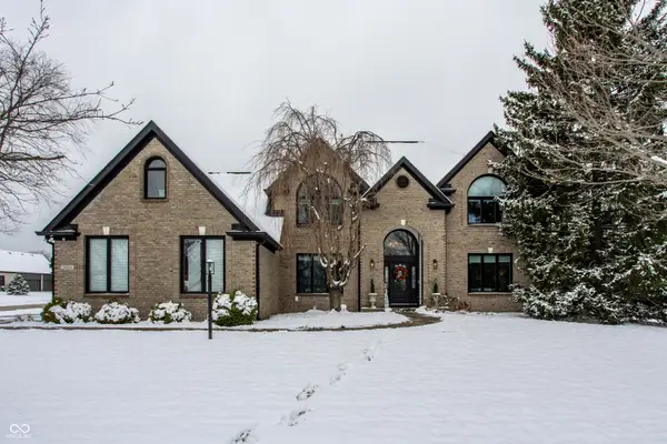 14564 White Hall Circle, Carmel, IN 46033