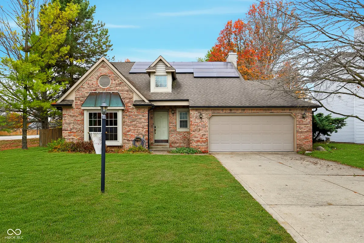 5345 Old Barn Drive, Indianapolis, IN 46268 - Image #1