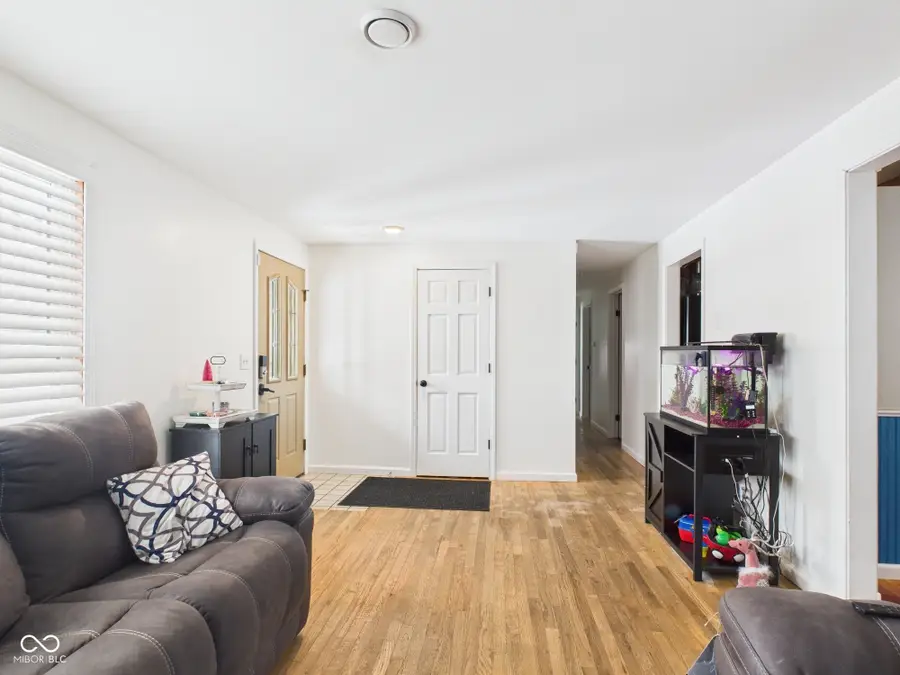 114 Bess Boulevard, Pendleton, IN 46064 - Image #2