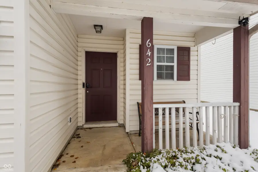 642 Day Break Drive, Greenwood, IN 46143 - Image #3