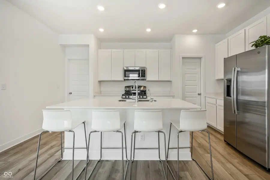 6875 Orchard Run Circle, Whitestown, IN 46075 - Image #3