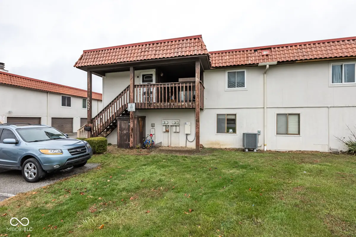 8557 La Corrida Court, Indianapolis, IN 46227 - Image #1