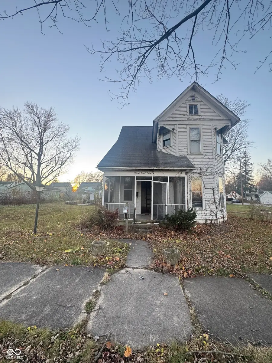 917 N Jefferson Street, Hartford City, IN 47348 - Image #2