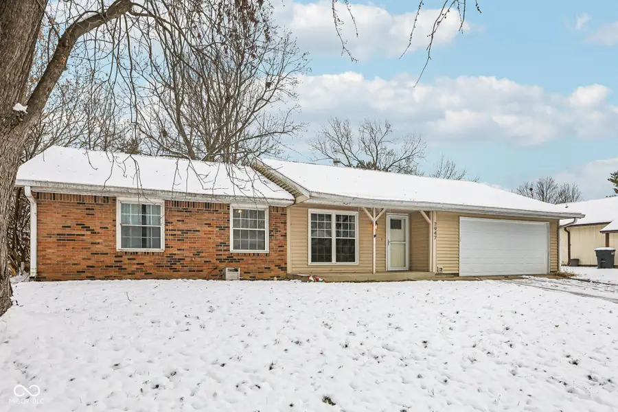7947 Vineyard Drive, Indianapolis, IN 46260 - Image #2