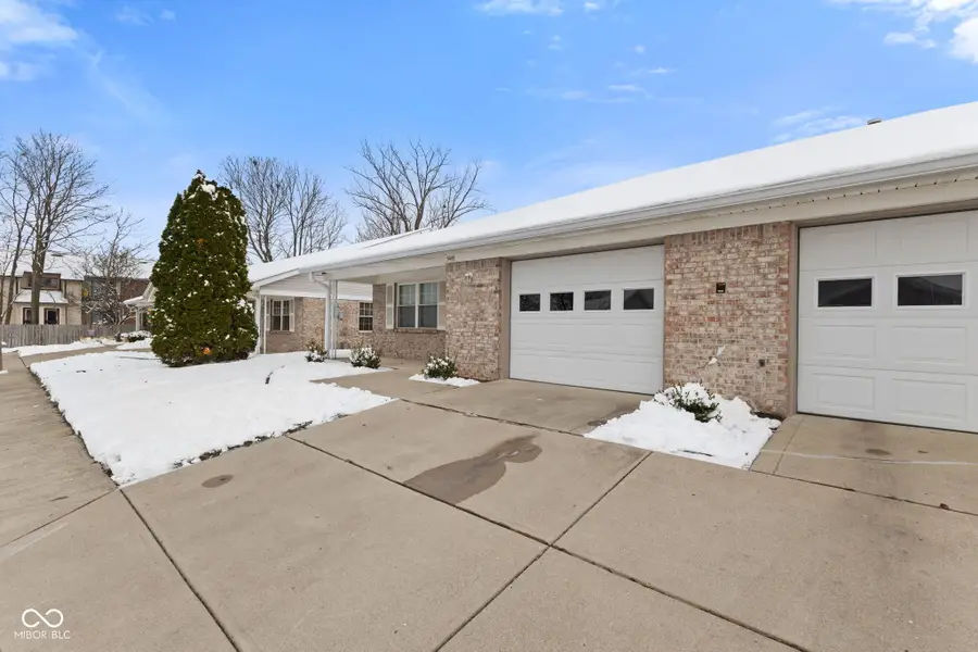 5449 Gateridge Lane, Indianapolis, IN 46237 - Image #3