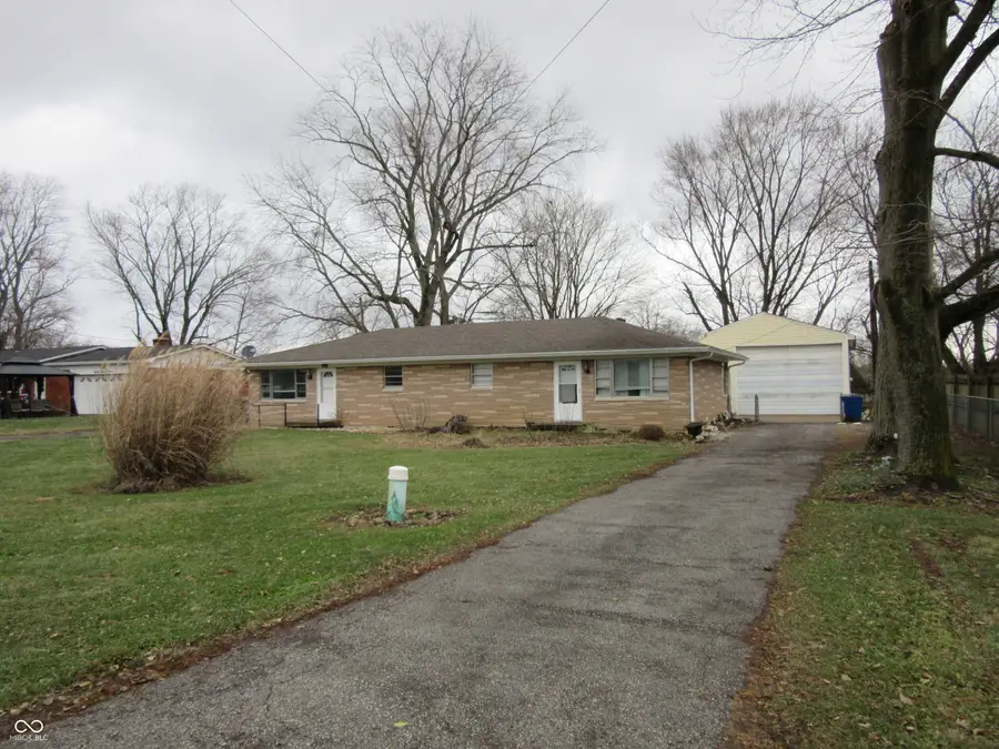 8323 - 8325 Lake Road, Indianapolis, IN 46217 - Image #2