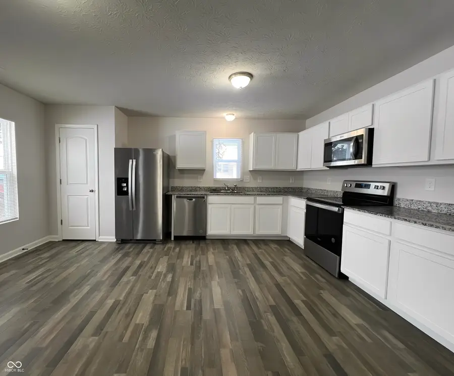 904 N 13th Street, Elwood, IN 46036 - Image #3