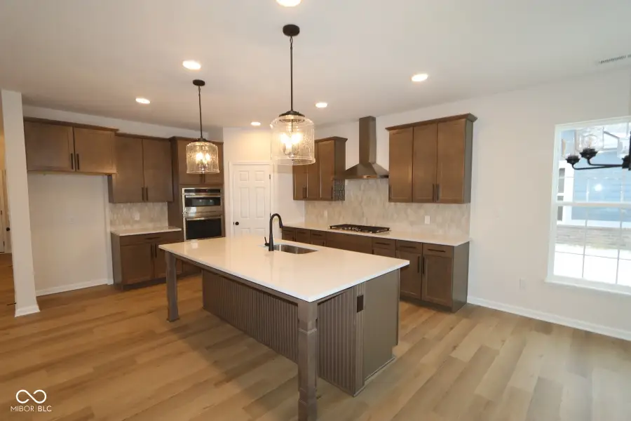 9206 Ambassador Street, McCordsville, IN 46055 - Image #2