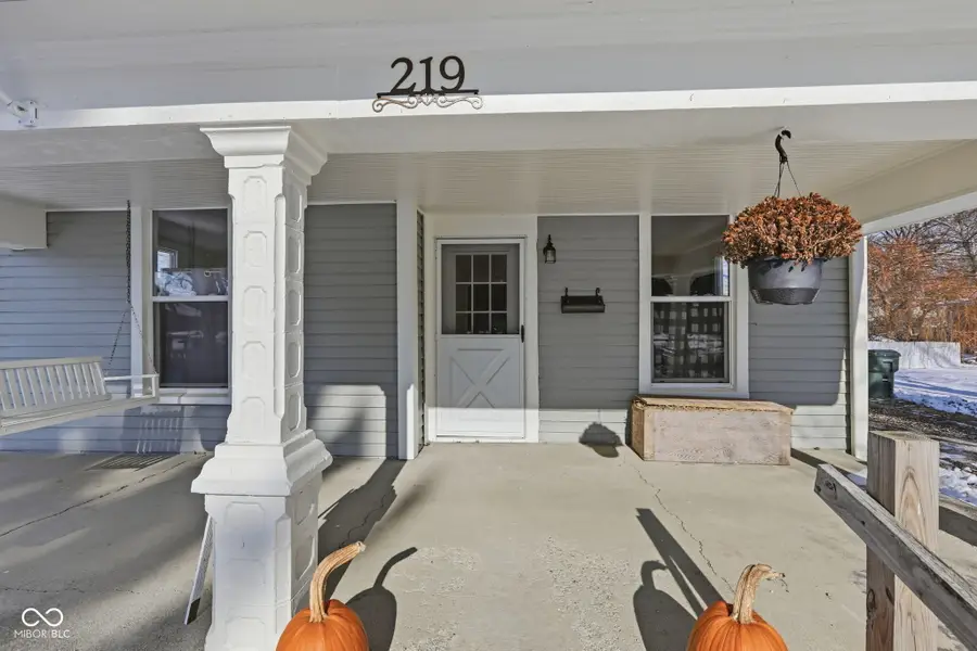 219 W Garden Street, Fortville, IN 46040 - Image #2