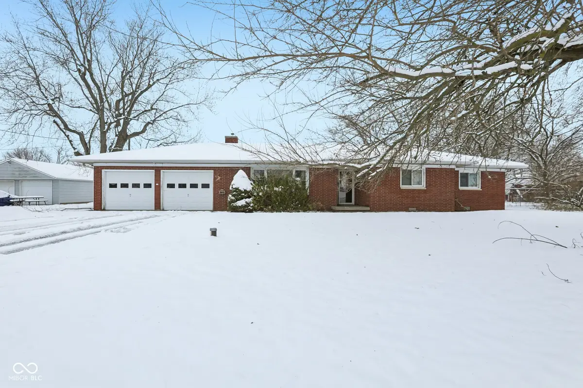 5723 S 100 W, Fountaintown, IN 46130 - Image #1