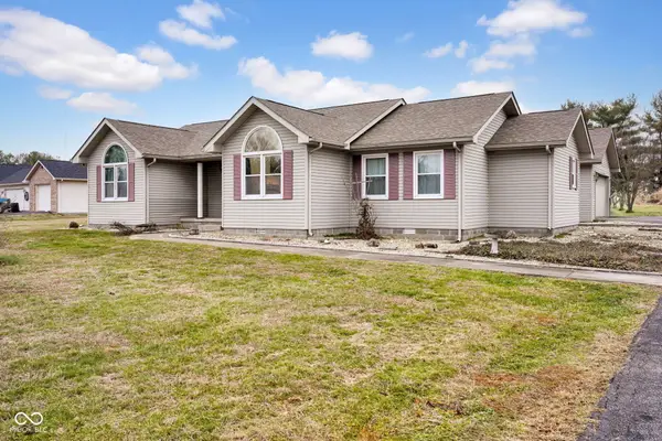 5250 N Camelot Way, North Vernon, IN 47265