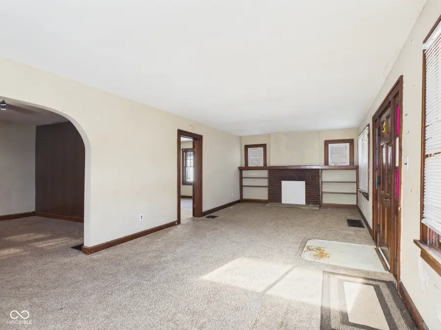 1525 Noble Street, Anderson, IN 46016 - Image #2