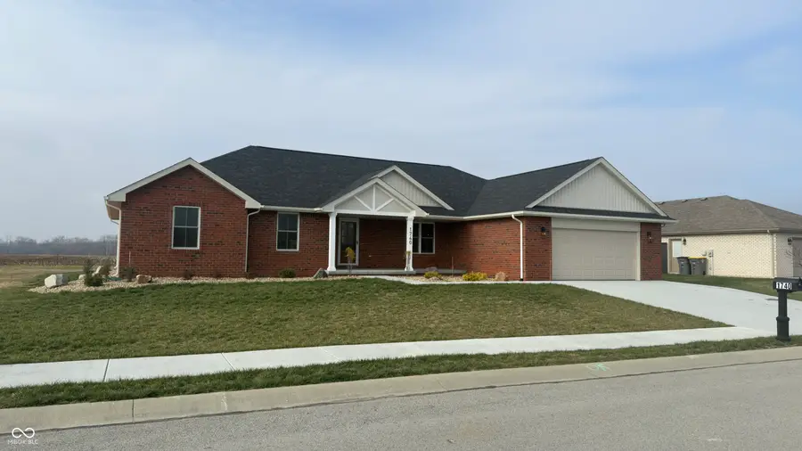 1740 Bell Ford Drive W, Seymour, IN 47274 - Image #2