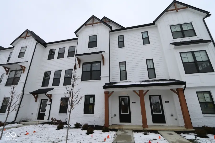 4497 Yellowwood Avenue, Brownsburg, IN 46112 - Image #2