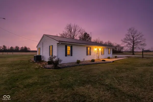 11757 E 1000 S-27, Hartford City, IN 47348