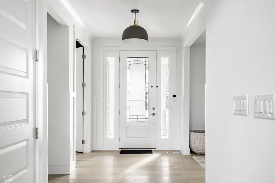 2900 Towne Meadow Drive, Carmel, IN 46032 - Image #3