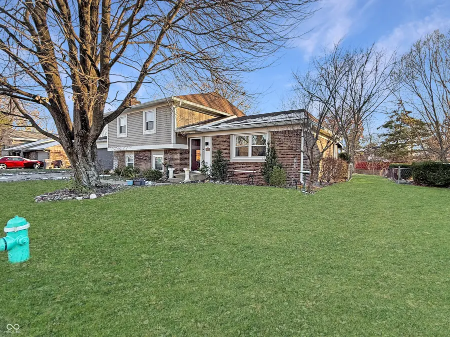 711 Front Royal Drive, Indianapolis, IN 46227 - Image #2