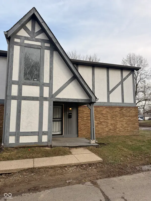 9783 Kingscross Court, Indianapolis, IN 46235