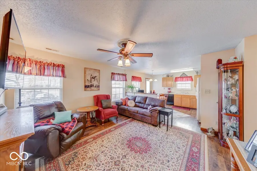 6154 Long River Lane, Indianapolis, IN 46221 - Image #2