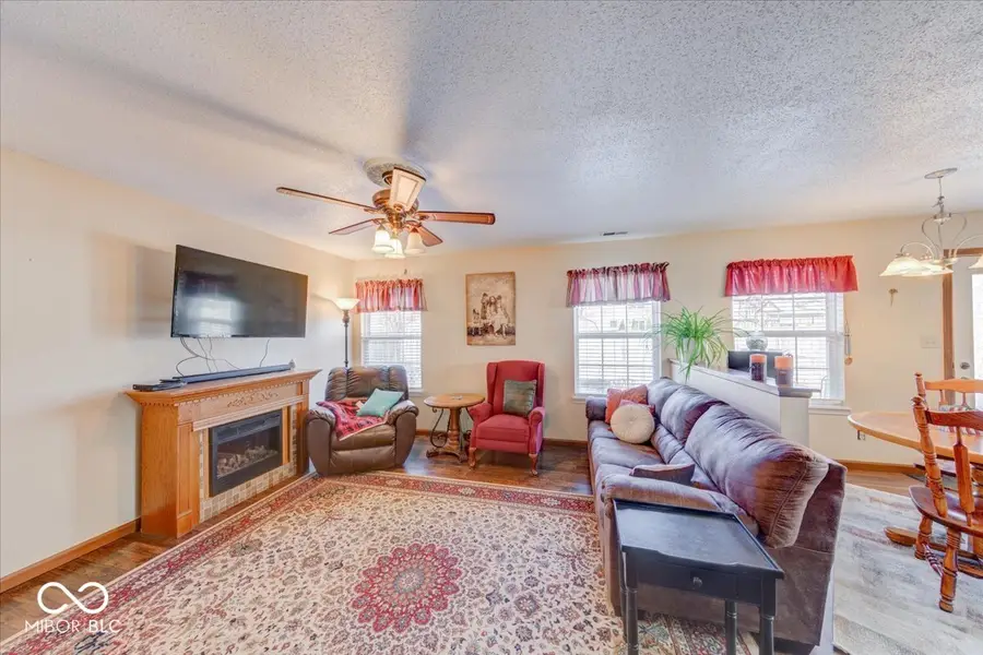 6154 Long River Lane, Indianapolis, IN 46221 - Image #3