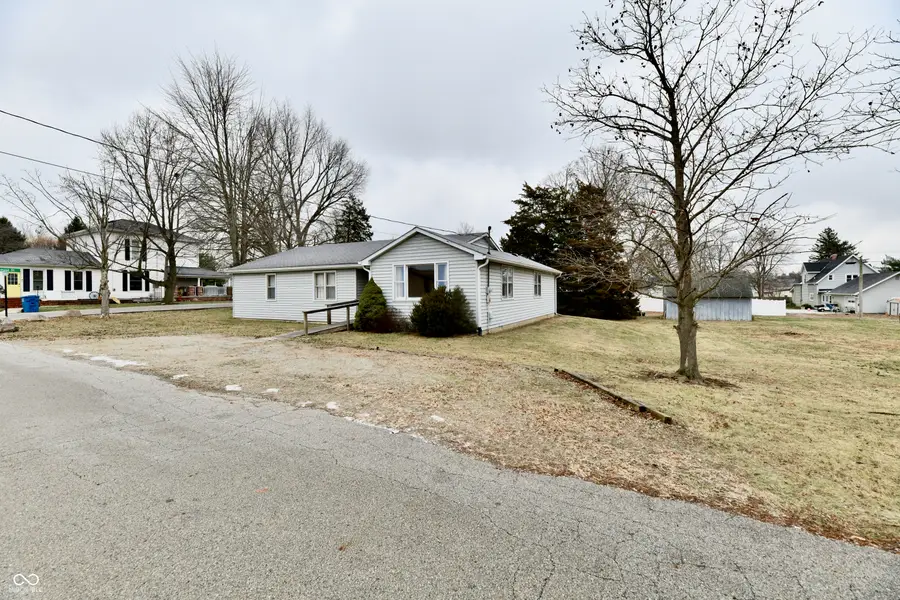 295 N Magnolia Street, Arcadia, IN 46030 - Image #2