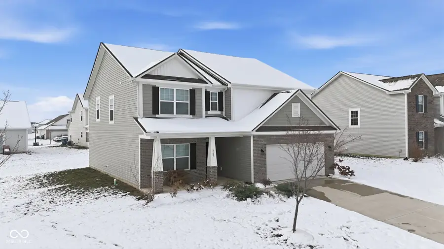 6507 W Whispering Way, Greenfield, IN 46140 - Image #2