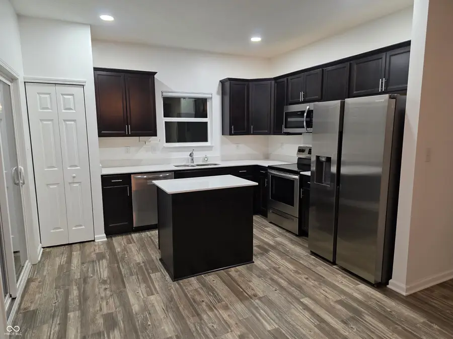 1461 Bigleaf Drive, Sheridan, IN 46069 - Image #2