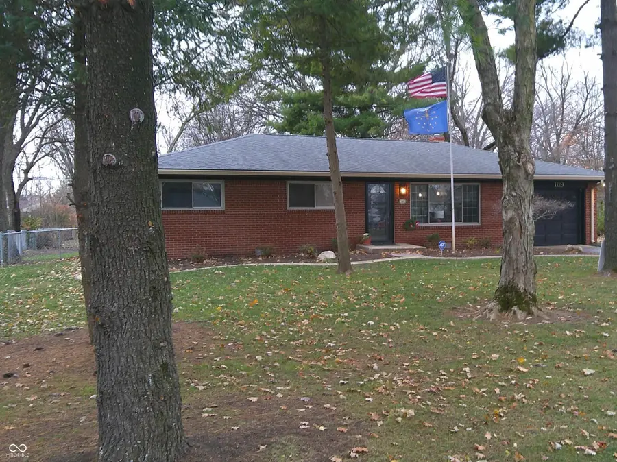 1119 E Cragmont Drive, Indianapolis, IN 46227 - Image #2