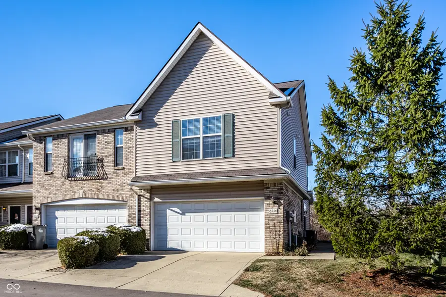 6220 Bishops Pond Lane, Indianapolis, IN 46268 - Image #3