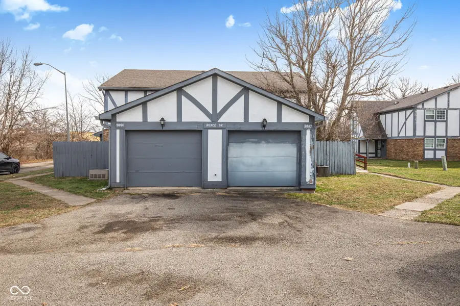 9887 Royce Drive, Indianapolis, IN 46235 - Image #2