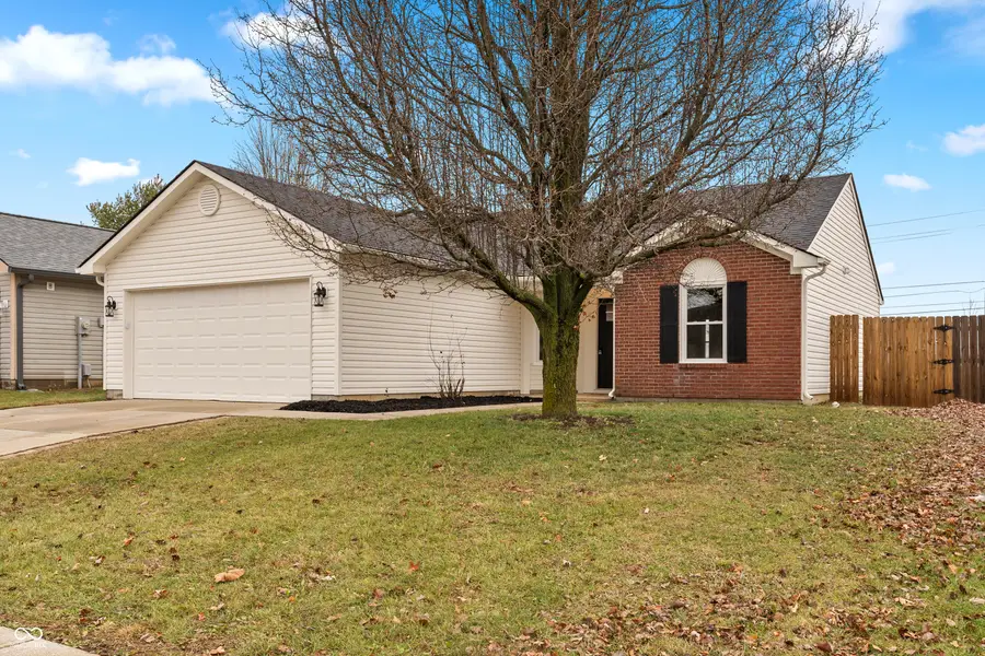 5839 Prairie Meadow Drive, Indianapolis, IN 46221 - Image #2