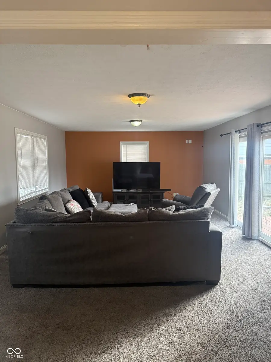 10249 Ronald Court, Indianapolis, IN 46229 - Image #2