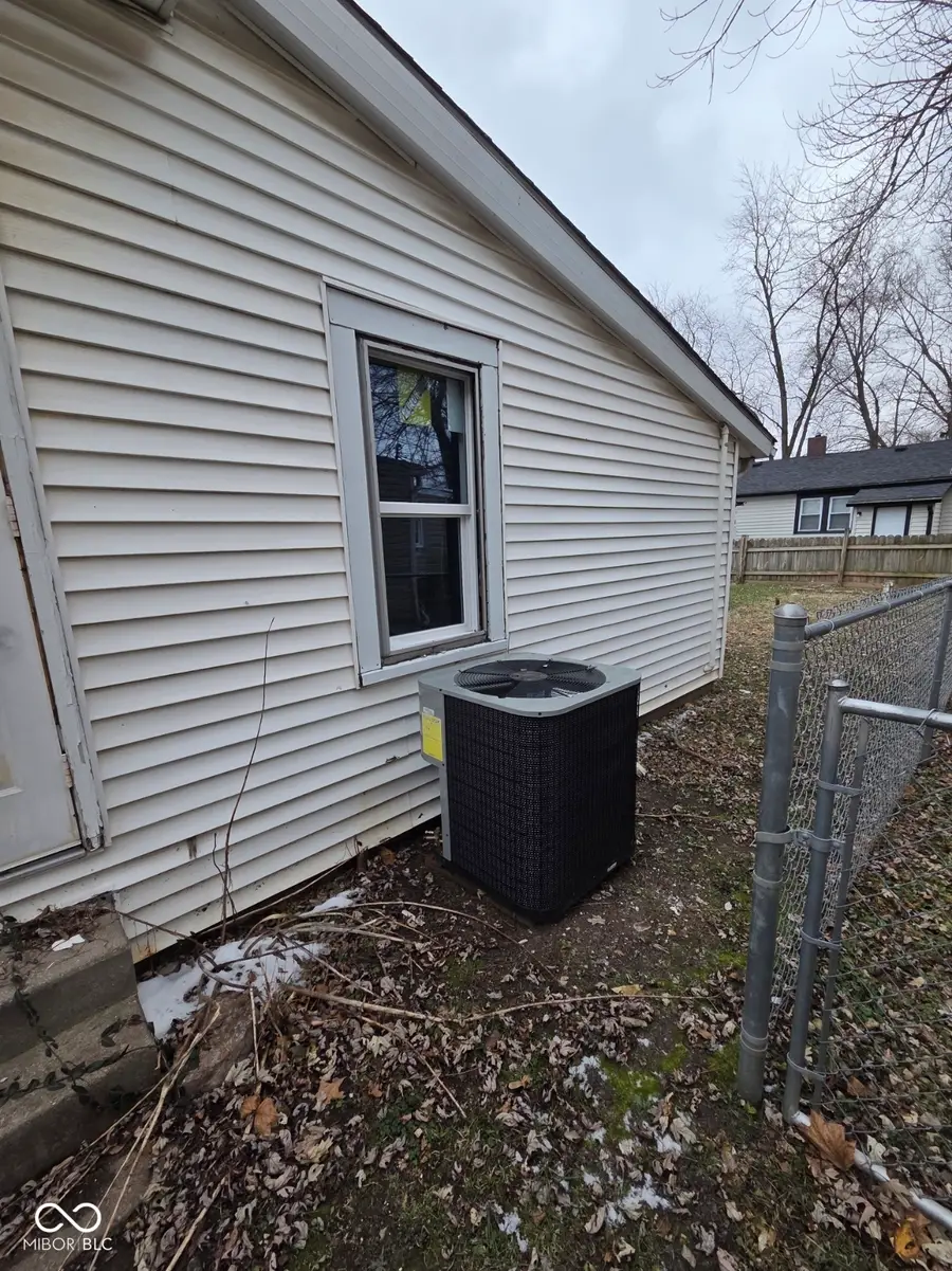 720 S Noble Street, Shelbyville, IN 46176 - Image #3