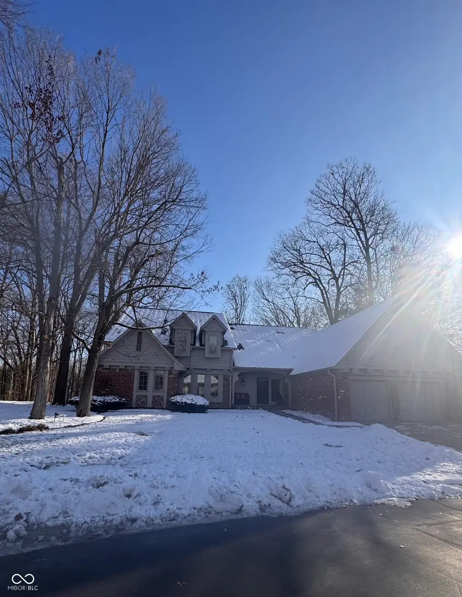 908 Tamarack Circle South Drive, Indianapolis, IN 46260 - Image #2