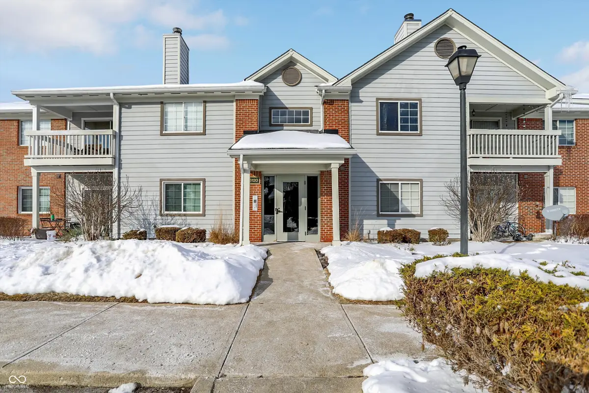 8120 Glenwillow Lane #205, Indianapolis, IN 46278 - Image #1