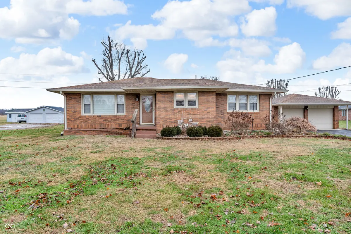 1485 E Us Highway 40, Brazil, IN 47834 - Image #1