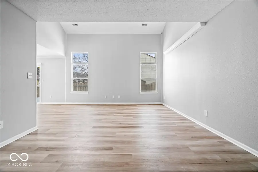 10242 Hornton Street, Indianapolis, IN 46236 - Image #2